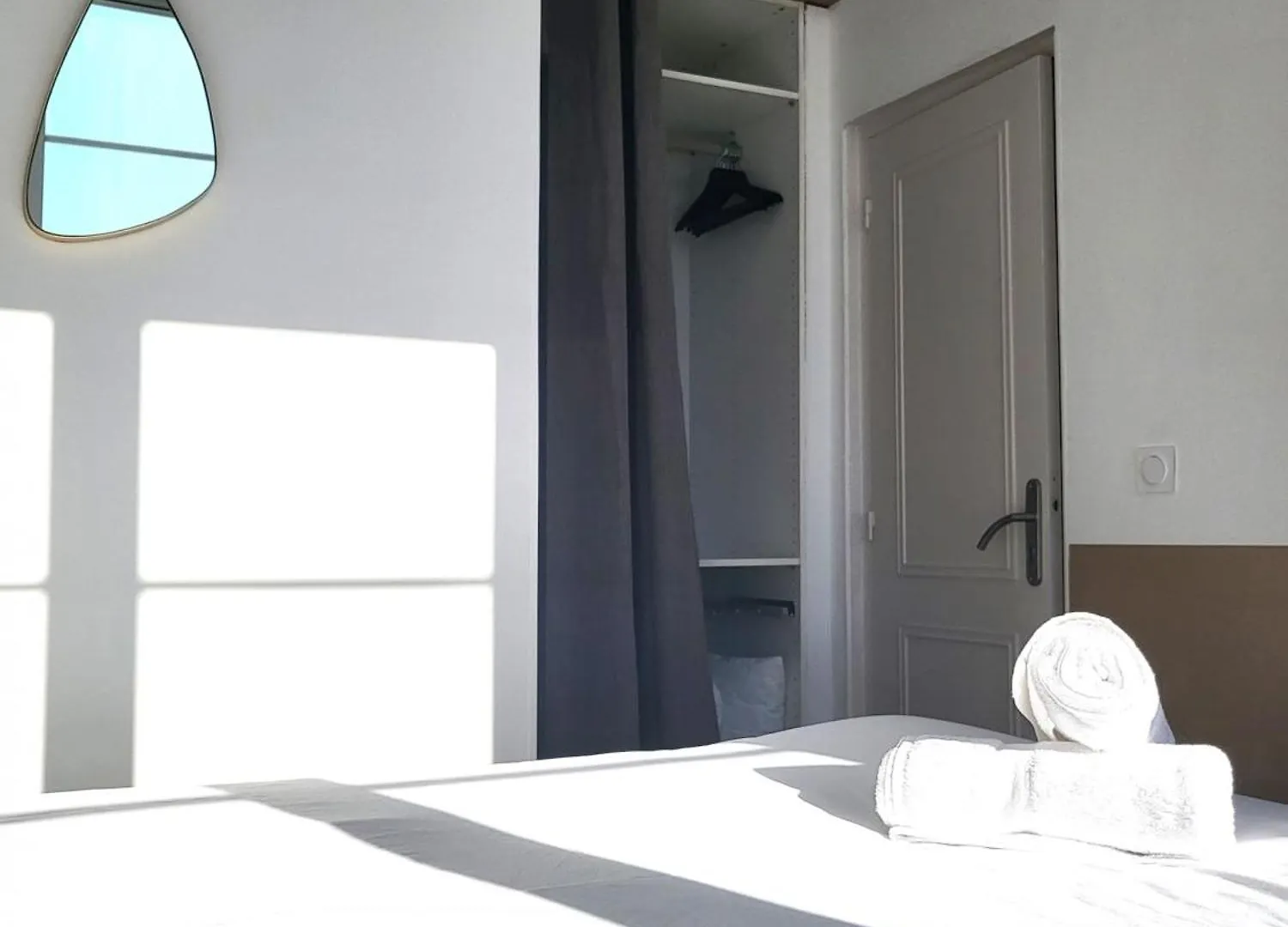 Ferienwohnung Superbe T2 - 2-4 personnes - Parking gratuit Toulouse Apartment